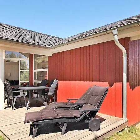 Feriehus Modern For 8-persons *